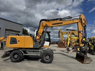 Liebherr A 920 Litronic wheel excavator