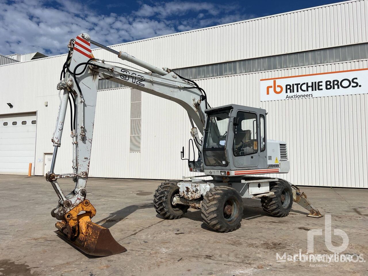 Liebherr A312 Pelle Sur Pneus Mobilbagger