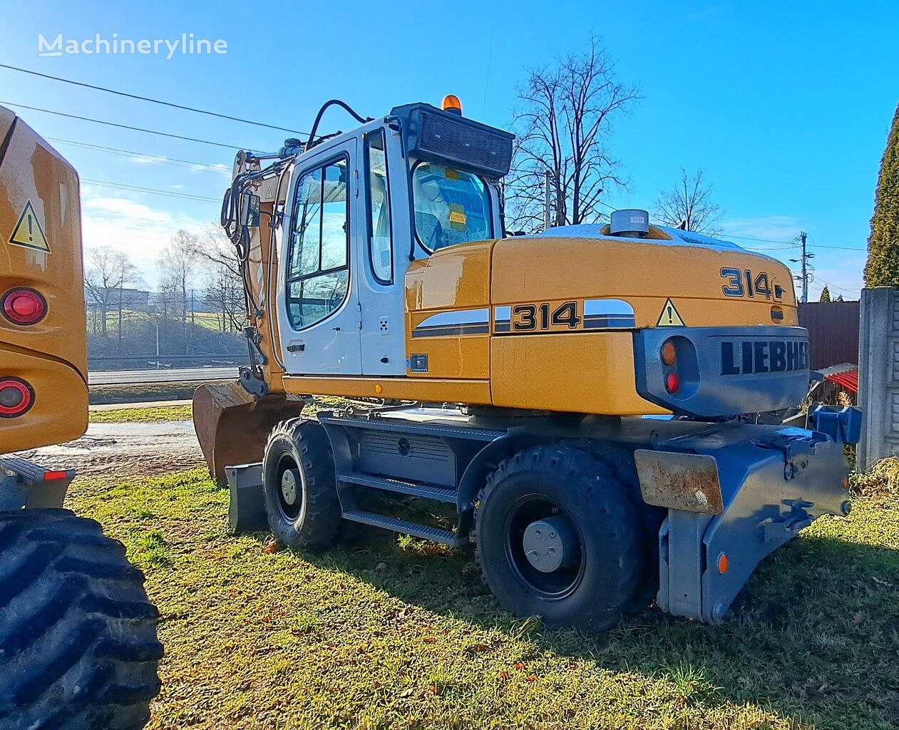 колесный экскаватор Liebherr A314