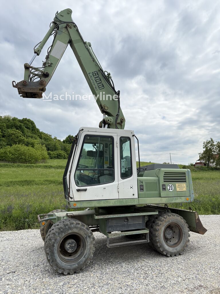 Liebherr A900 gumikerekes kotró - Machineryline