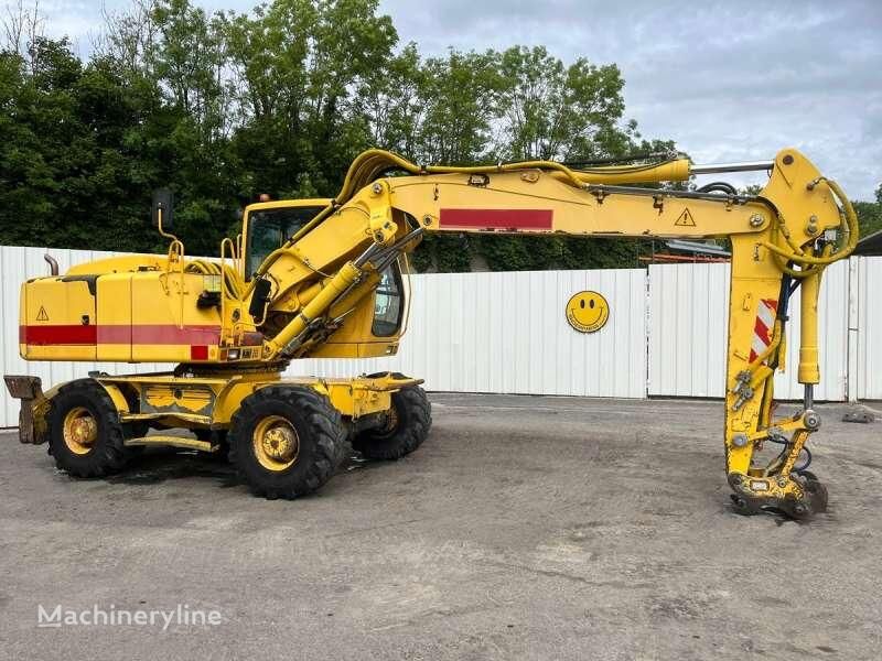 Liebherr A900 C LITRONIC excavadora de ruedas