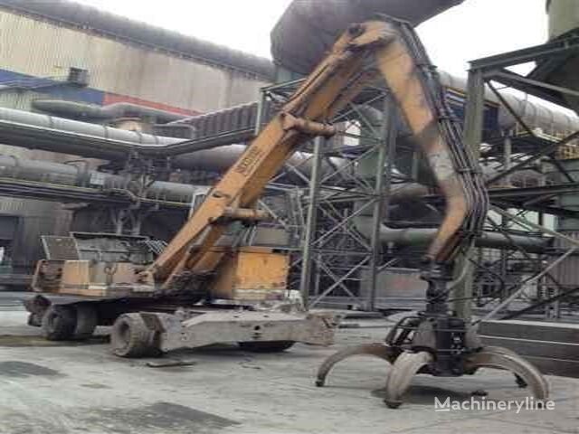 Liebherr A902 Litronic wheel excavator for parts