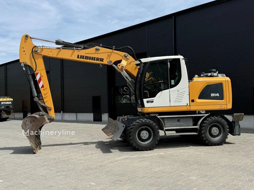 Liebherr A914 2018 LOW HR !! bager točkaš