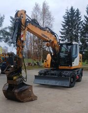 pelle sur pneus Liebherr A914 Compact Rototilt Tripple Boom , blade , supports