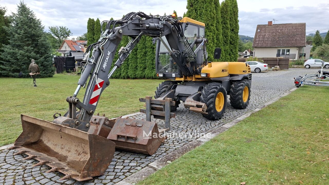 Escavatore gommato Mecalac 10 MSX - Machineryline
