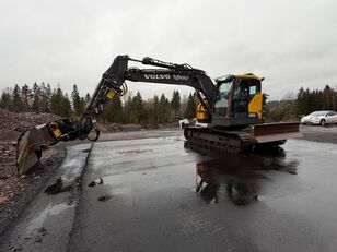 máy đào bánh lốp Volvo ECR145EL