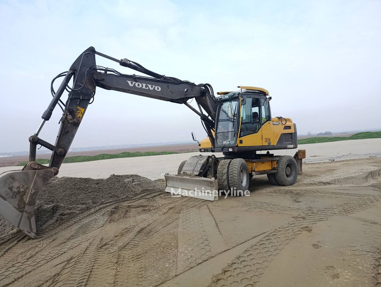 Колесный экскаватор Volvo EW 160 - Machineryline