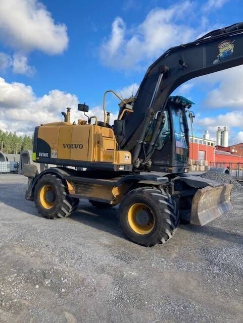 Volvo EW 160 C wheel excavator