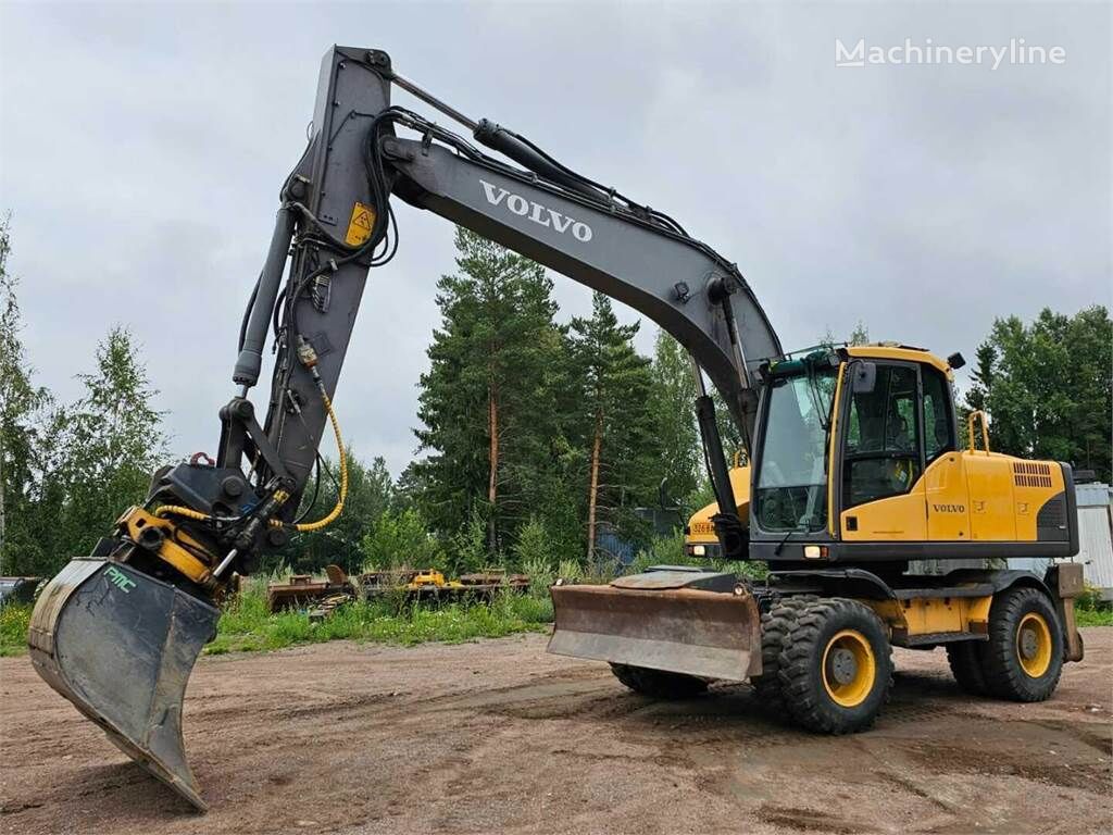 Volvo EW 180 C wheel excavator