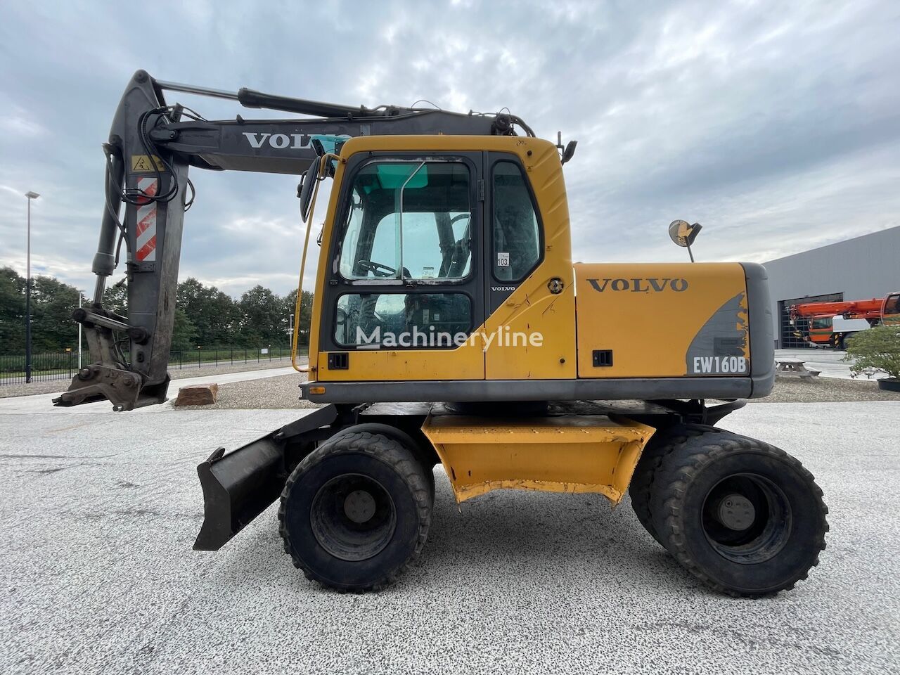 Volvo EW160B riteņu ekskavators