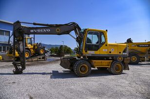 колесный экскаватор Volvo EW180B