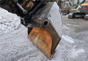 Volvo EW180B wheel excavator for sale - Image 10 | Machineryline BW Volvo EW180B wheel excavator | Image 10 - Machineryline