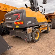 Volvo EW205D excavadora de ruedas