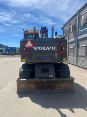 pelle sur pneus Volvo EWR170E