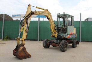 τροχοφόρος εκσκαφέας Yanmar YB401W - Nr.: 972