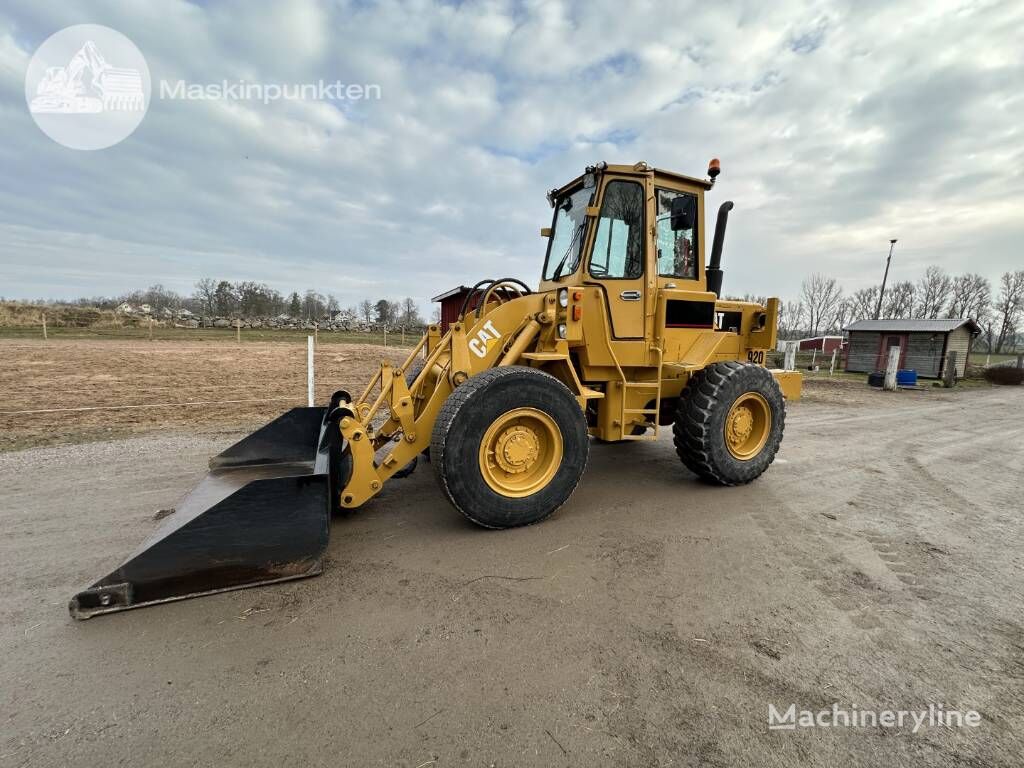 carregadeira de rodas CAT 920