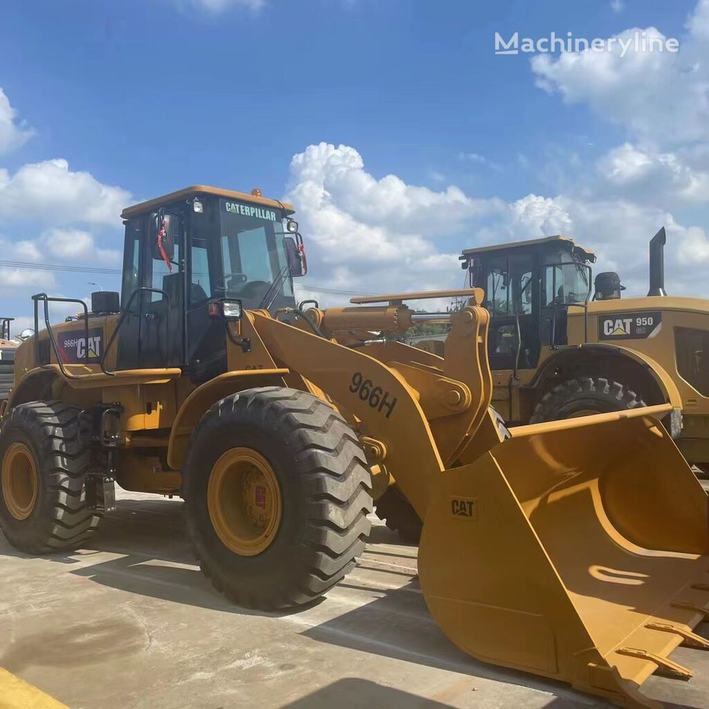 CAT 966H wheel loader