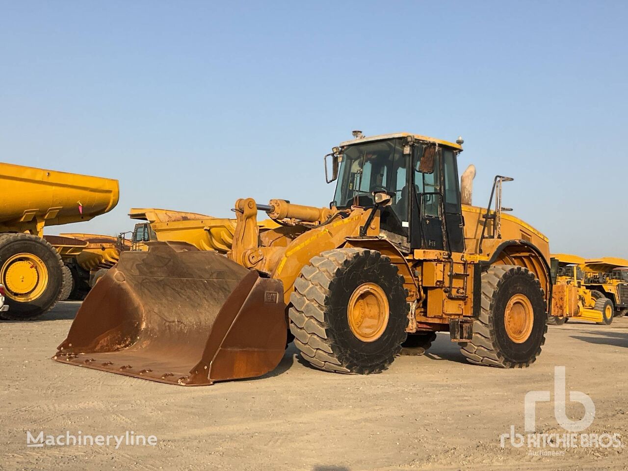 CAT 966H wheel loader