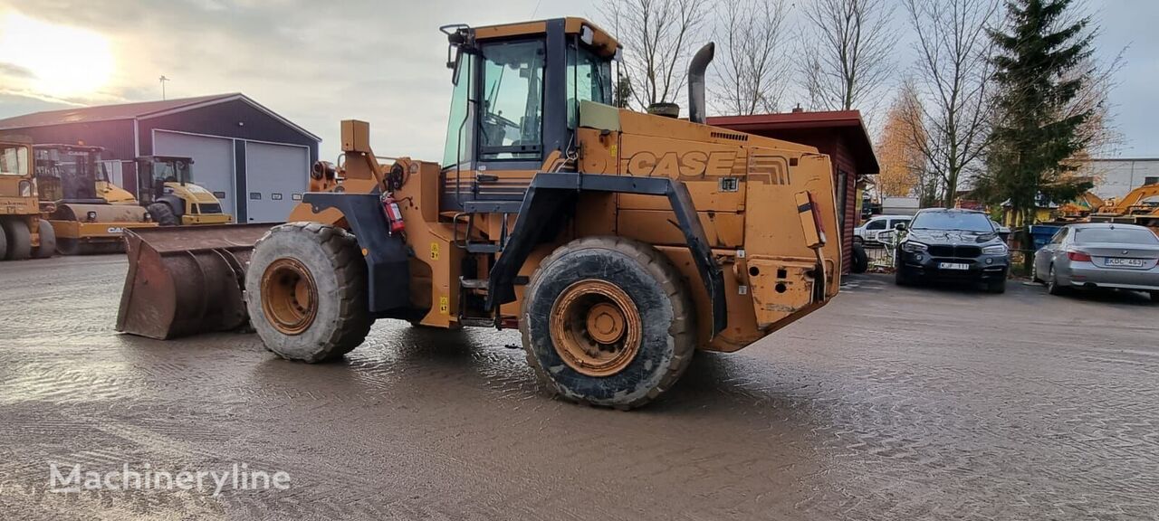 Case 821 C wheel loader