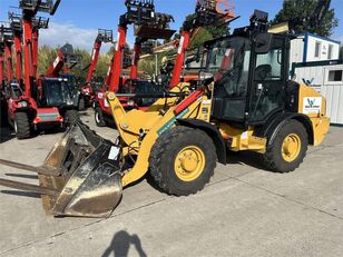 kolesov&yacute; nakladač Caterpillar 906 (9145)