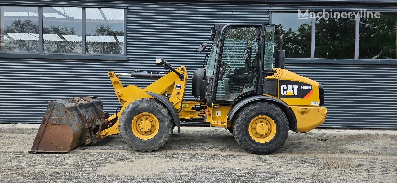 جرافة ذات عجلات Caterpillar 906H