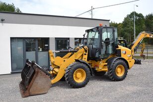 wheel loader Caterpillar 908 M