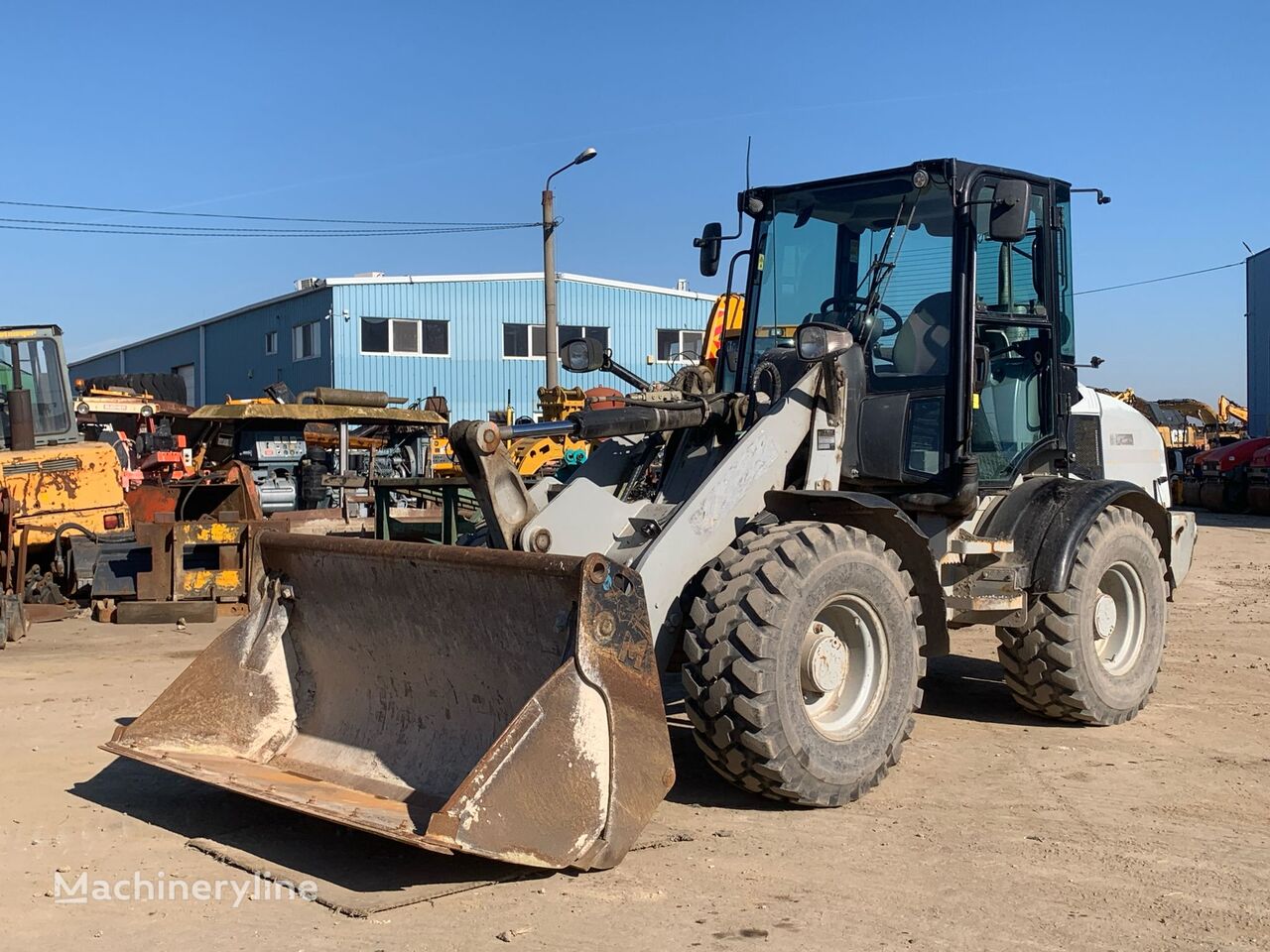 Caterpillar 908H Radlader