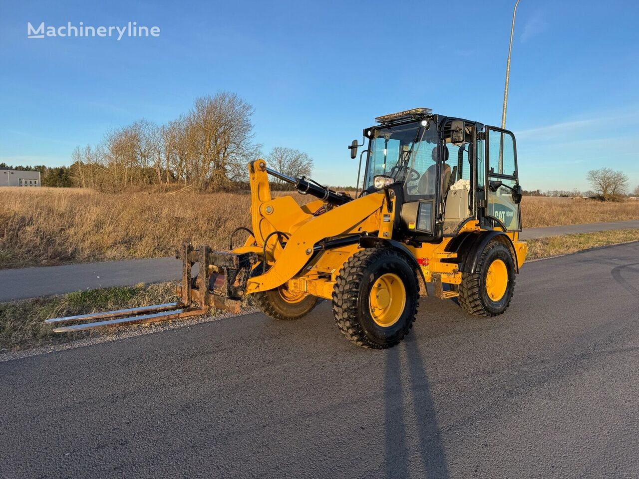 Caterpillar  908M -2017 säljes via auktion wheel loader