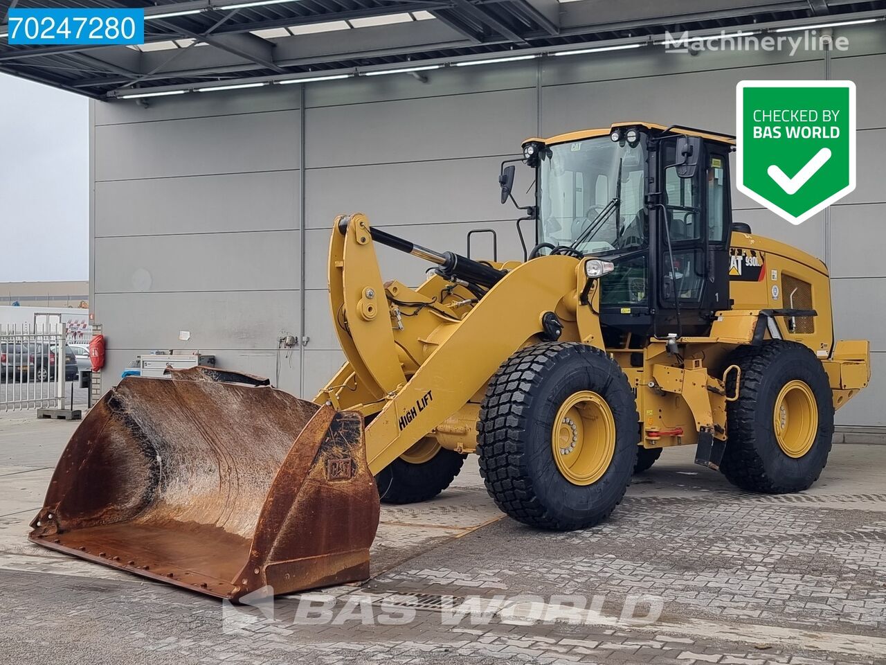 Caterpillar 930 M NEW MICHELIN TYRES wheel loader