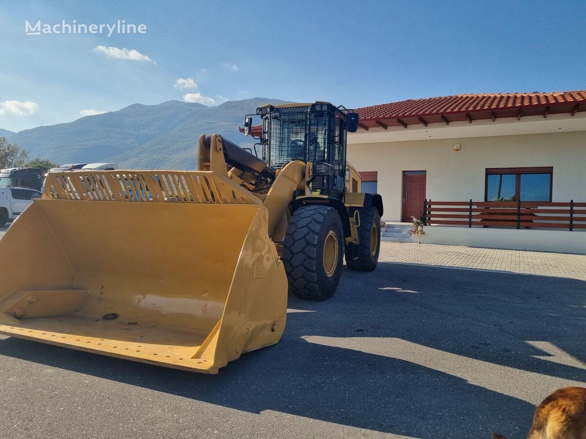 Caterpillar 938M wheel loader