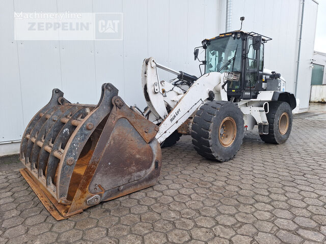 Caterpillar 938M wheel loader