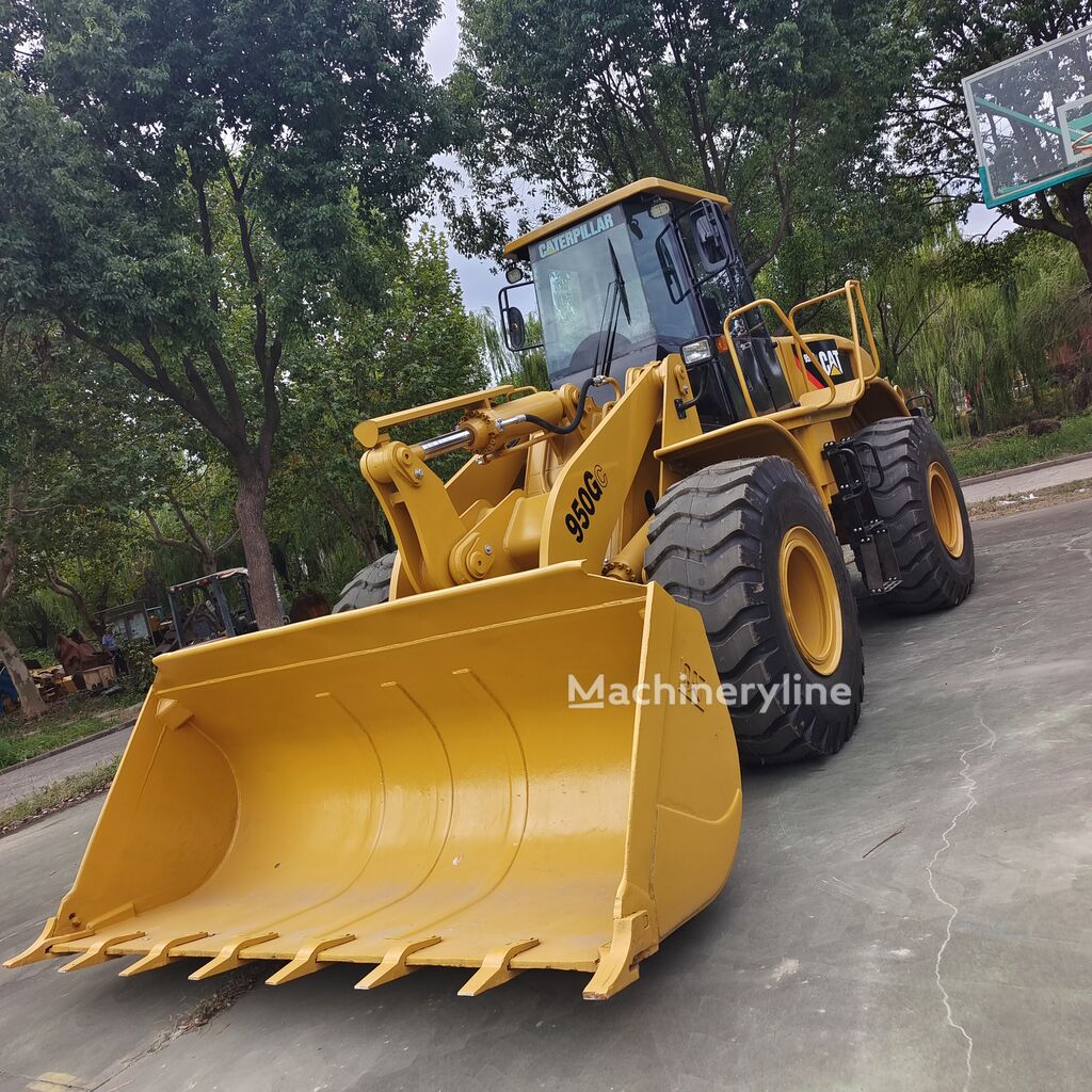 Caterpillar 950GC lastikli yükleyici