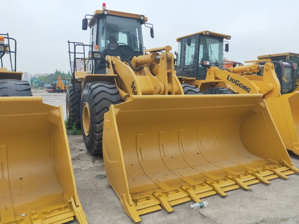 جرافة ذات عجلات Caterpillar 966 H