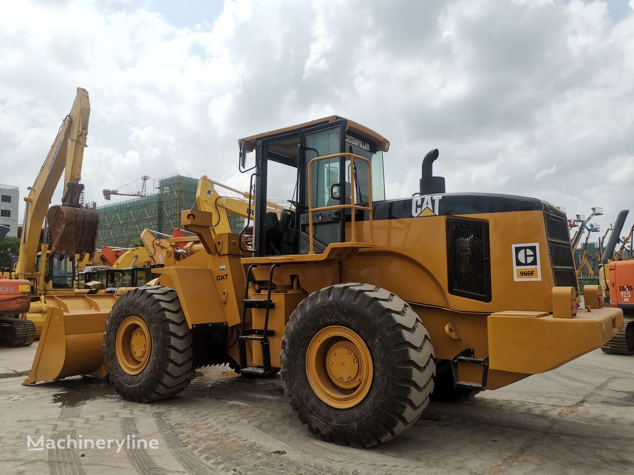 carregadeira de rodas Caterpillar 966F