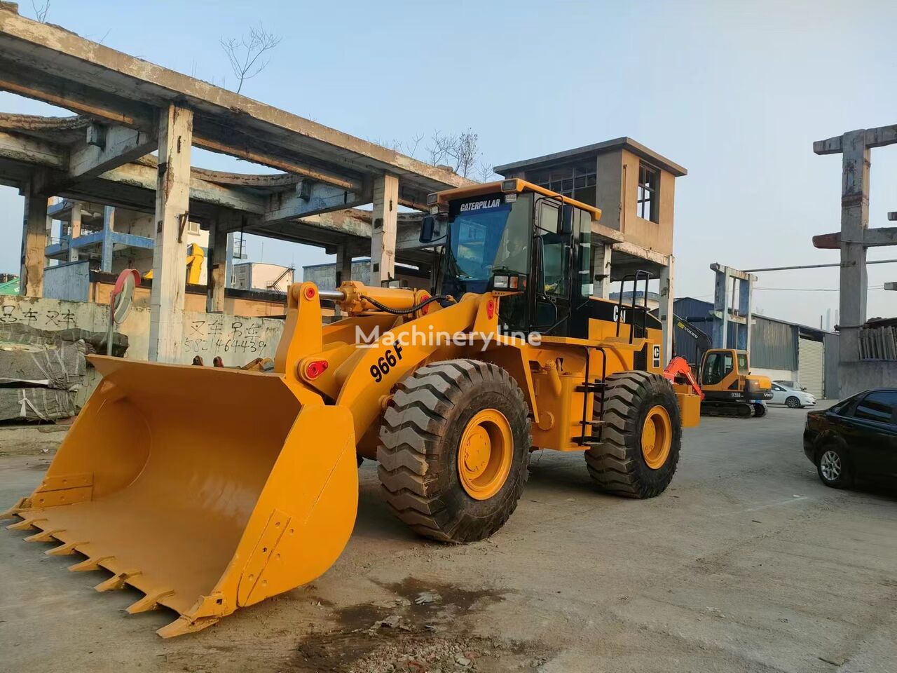 Caterpillar 966F wheel loader