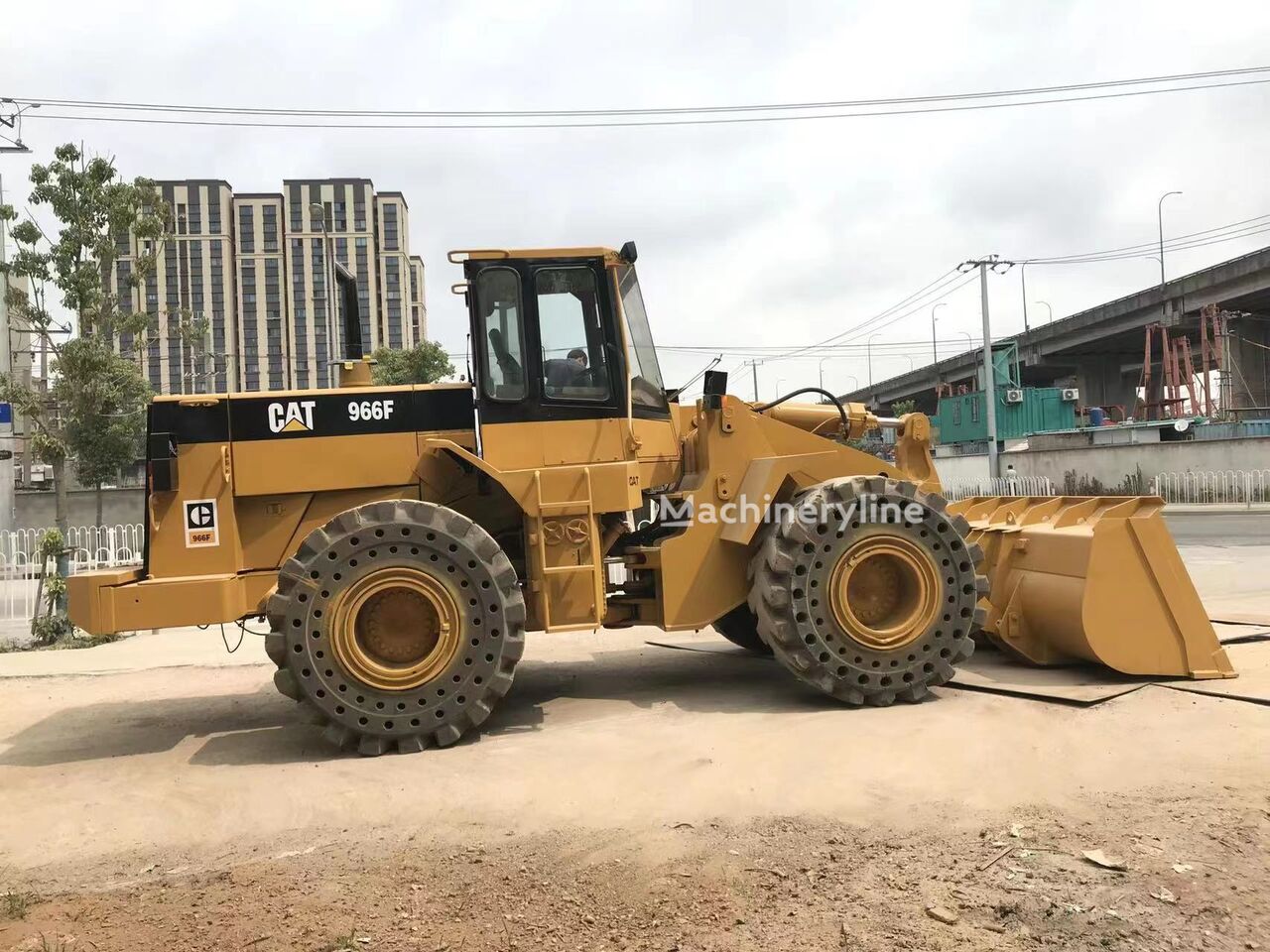 Caterpillar 966F wheel loader - Machineryline