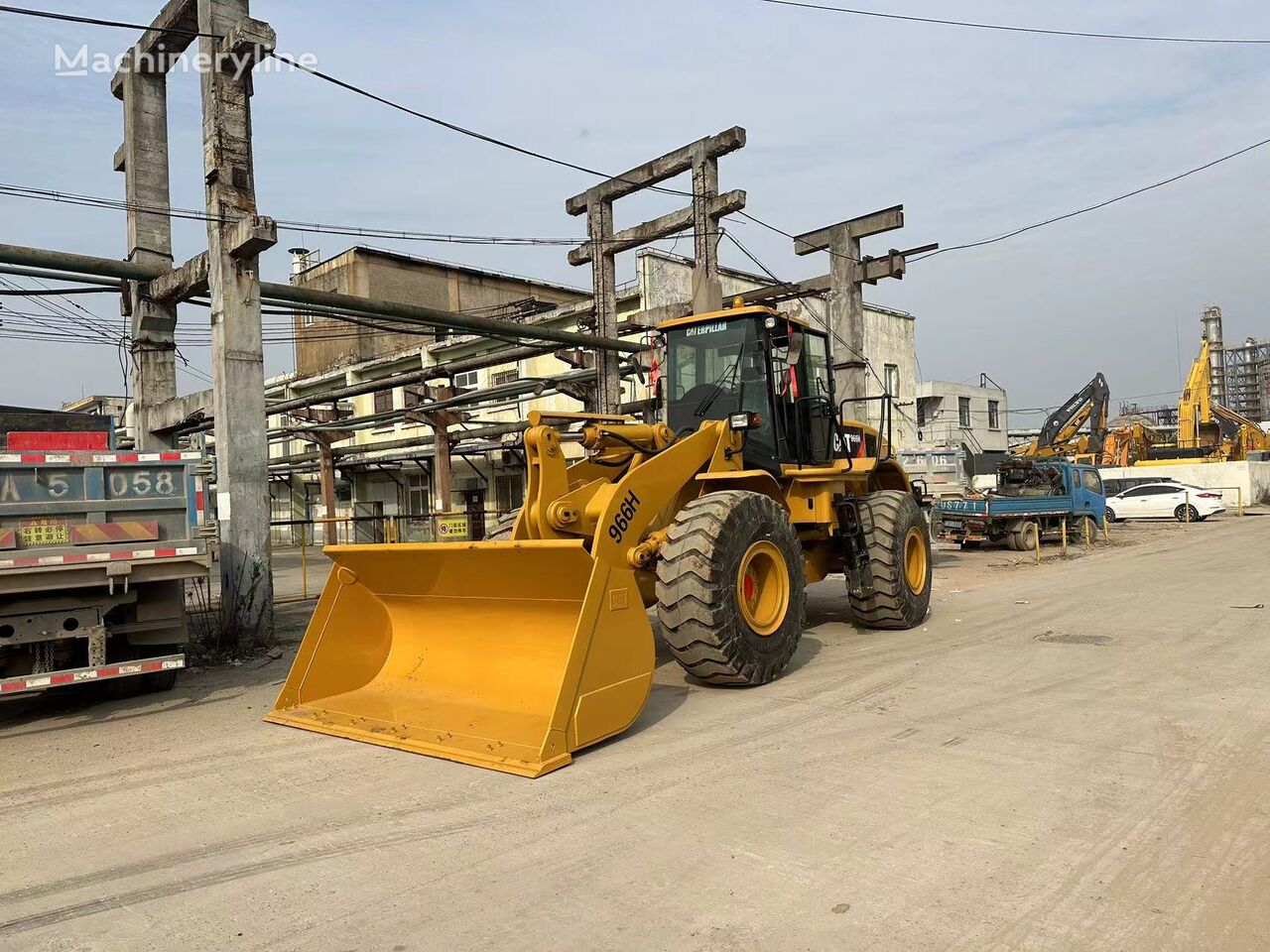 Caterpillar 966H wheel loader