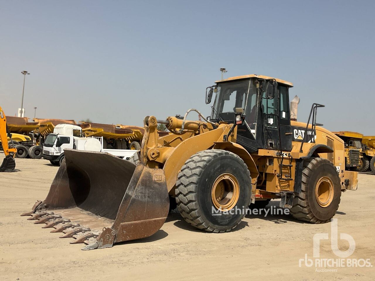 Chargeuse sur pneus Caterpillar 966H à vendre | Machineryline CG Chargeuse sur pneus Caterpillar 966H - Machineryline