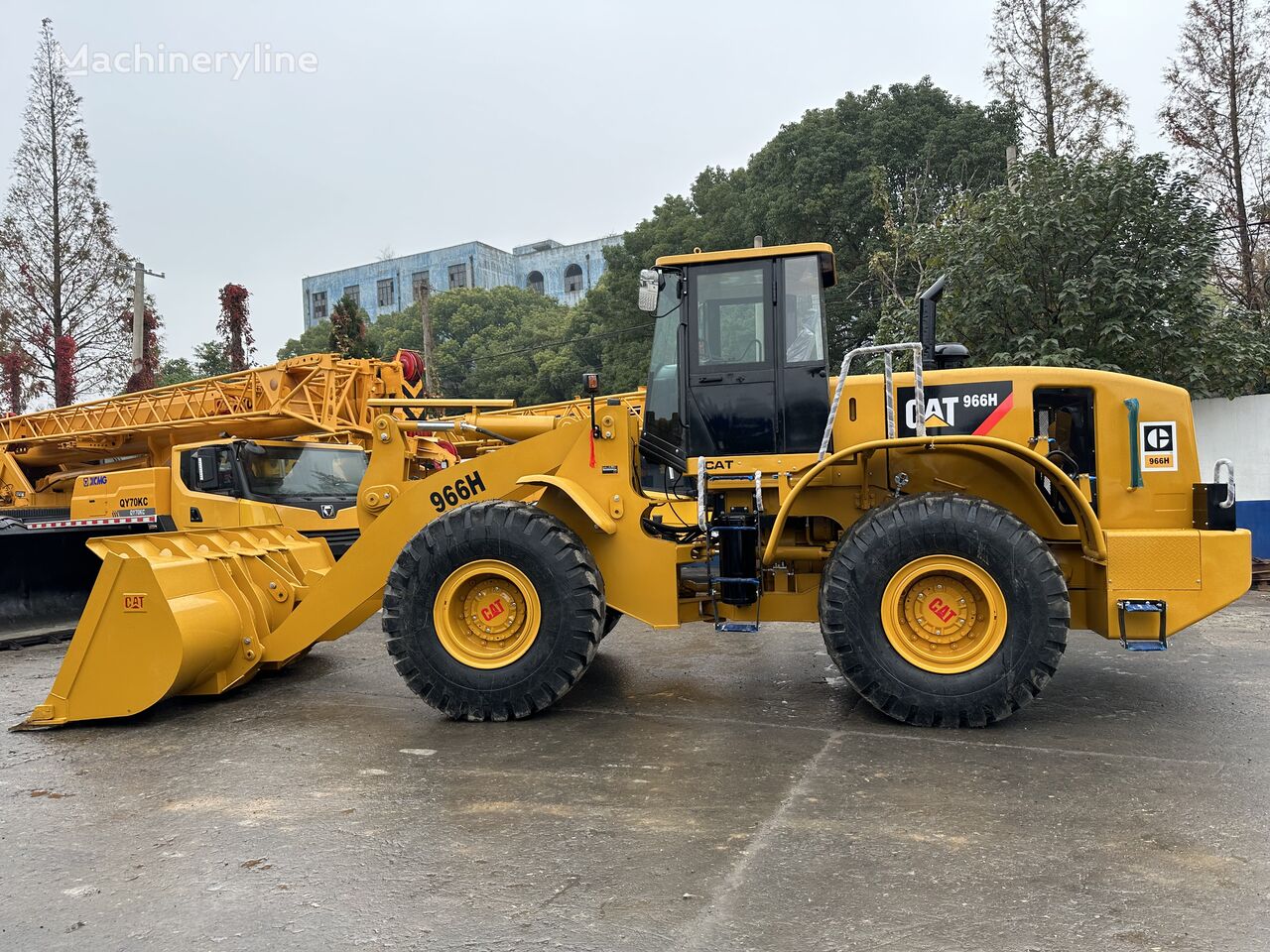 Caterpillar 966H wheel loader