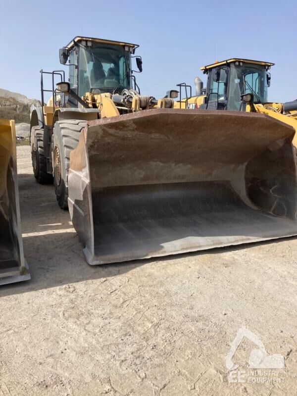 جرافة ذات عجلات Caterpillar 980 M