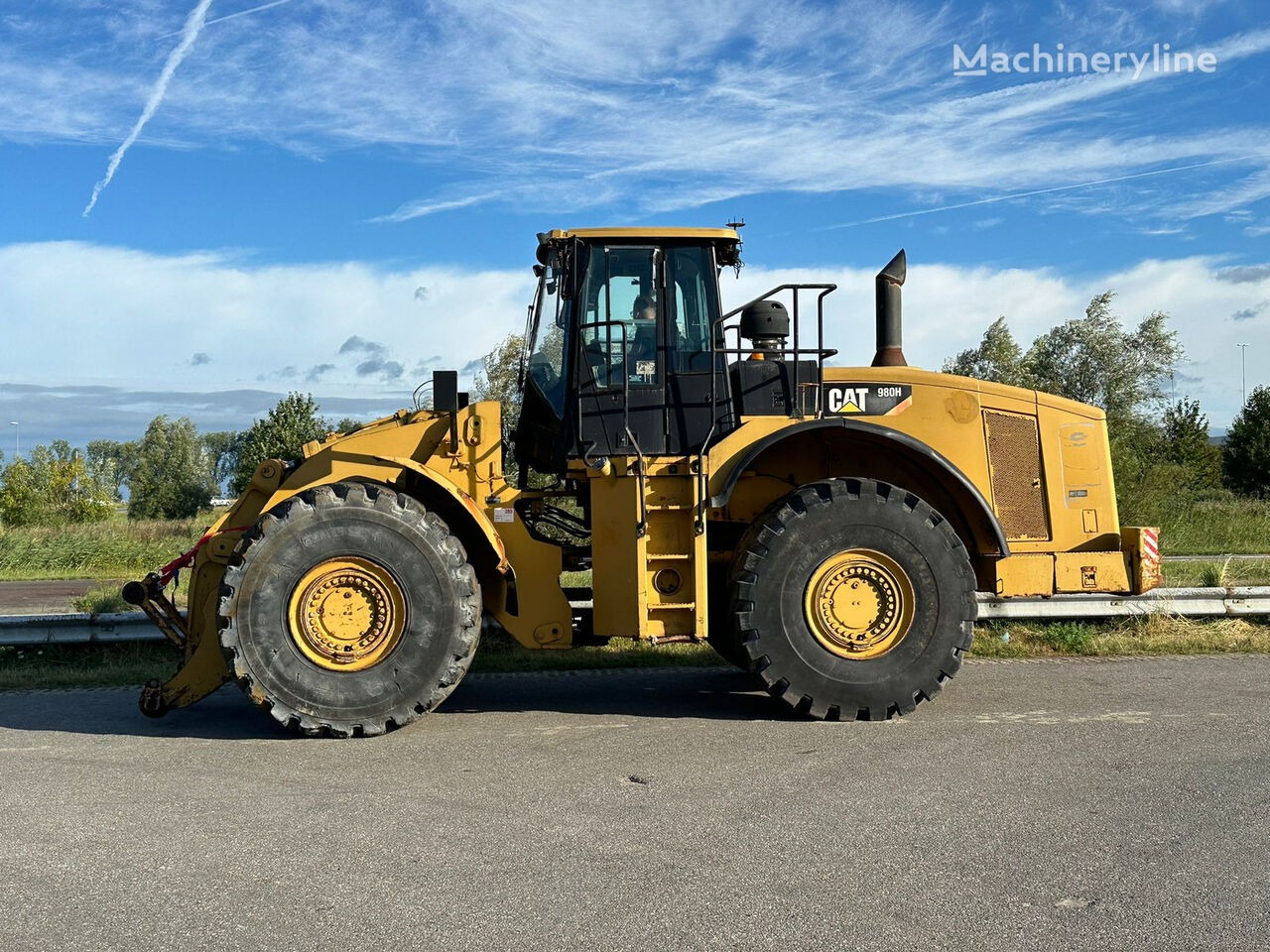 nakladalec na kolesih Caterpillar 980H