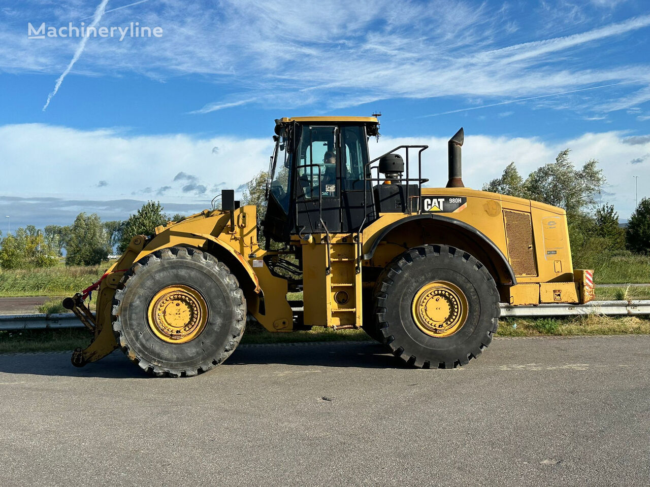 جرافة ذات عجلات Caterpillar 980H - Machineryline