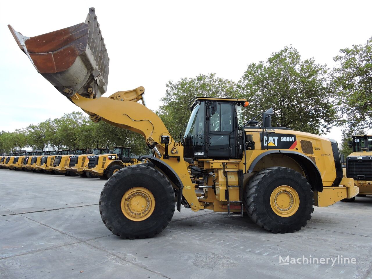 Caterpillar 980M wheel loader