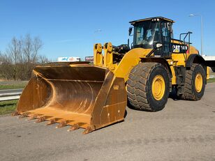 chargeuse sur pneus Caterpillar 982M