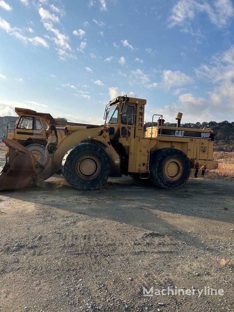 Caterpillar 988F wheel loader