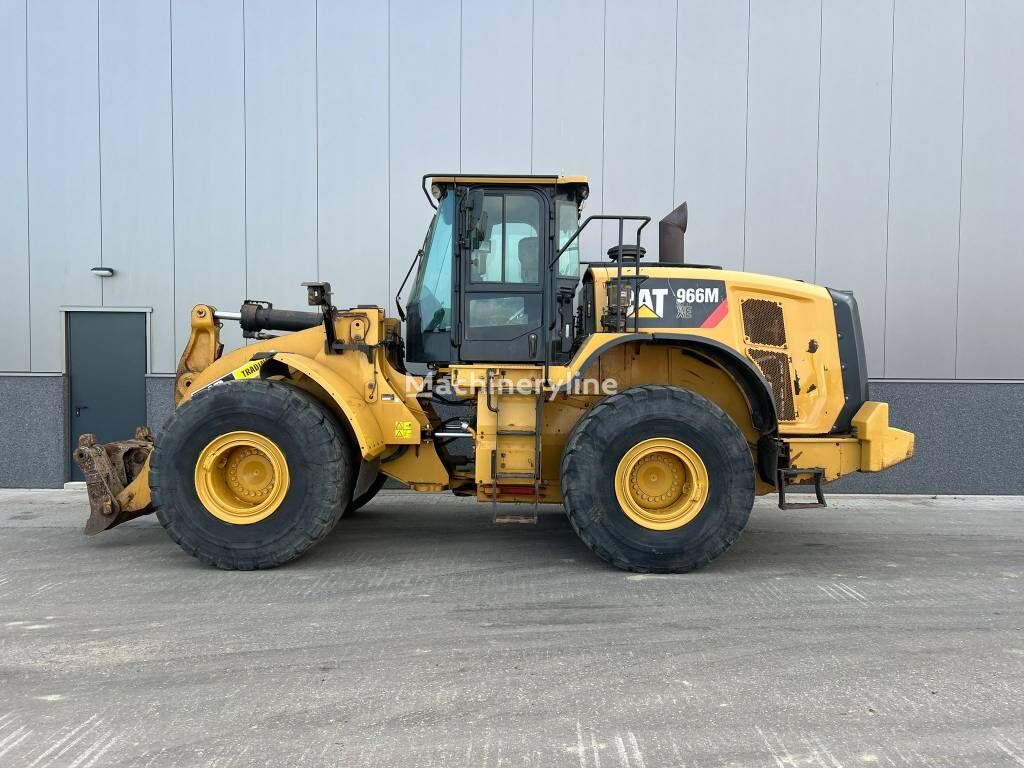 carregadeira de rodas Caterpillar CAT 966 M XE