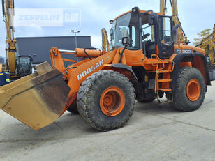 Doosan DL300 cargadora de ruedas