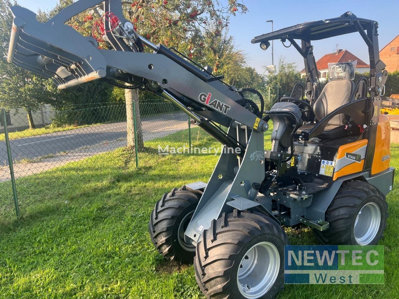 new Giant G1500 wheel loader