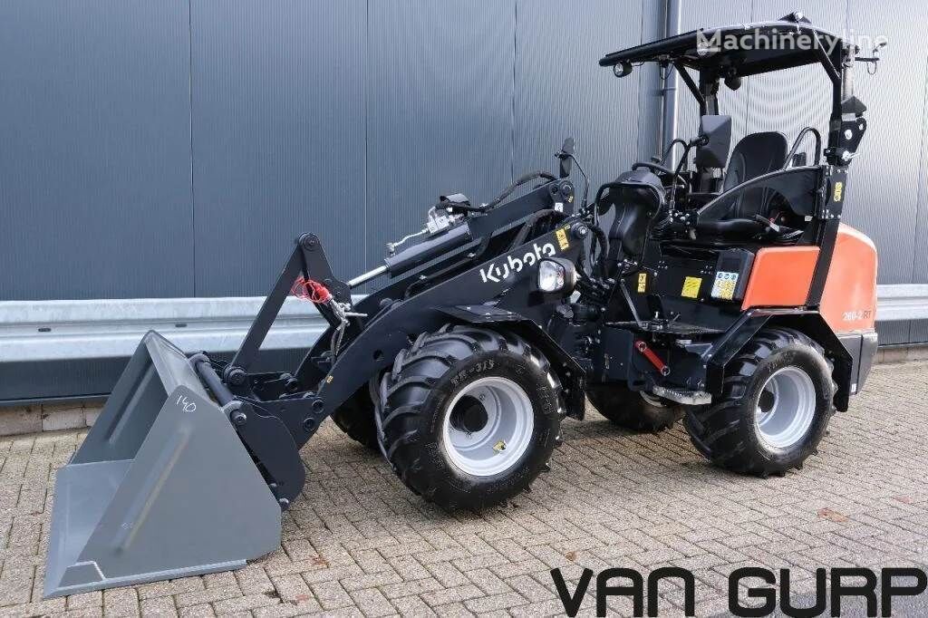 натоварувач со тркала Giant G2500 HD Xtra (Kubota RT260-2)