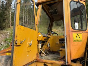 Frontalinio krautuvo HANOMAG 44C Hjullaster - Volvo motor pardavimas - Vaizdas 23 | Machineryline LT Frontalinis krautuvas HANOMAG 44C Hjullaster - Volvo motor | Vaizdas 23 - Machineryline